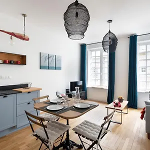 Apartment Le Code 0 By Cocoonr, Saint-Malo